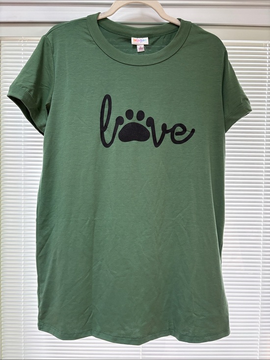 LuLaRoe Tops - LuLaRoe Green Graphic Tee with Black Paw Heart